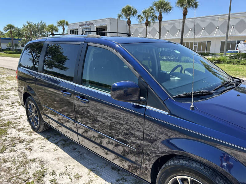 2017 Dodge Grand Caravan SXT