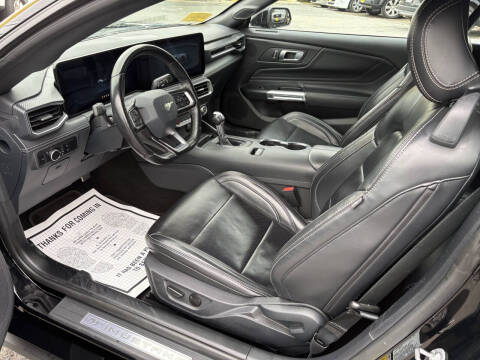 2024 Ford Mustang EcoBoost Premium