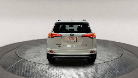 2016 Toyota RAV4 Hybrid Limited