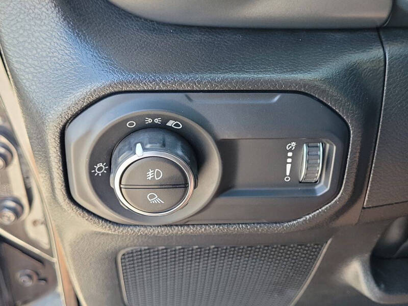 2023 Jeep Gladiator Sport