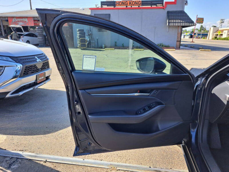 2024 Mazda Mazda3 Hatchback 2.5 S Select Sport