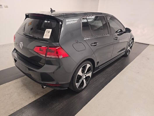 2017 Volkswagen Golf GTI S