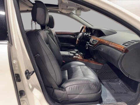 2013 Mercedes-Benz S-Class S 550