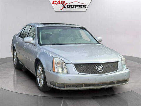 2011 Cadillac DTS Luxury Collection