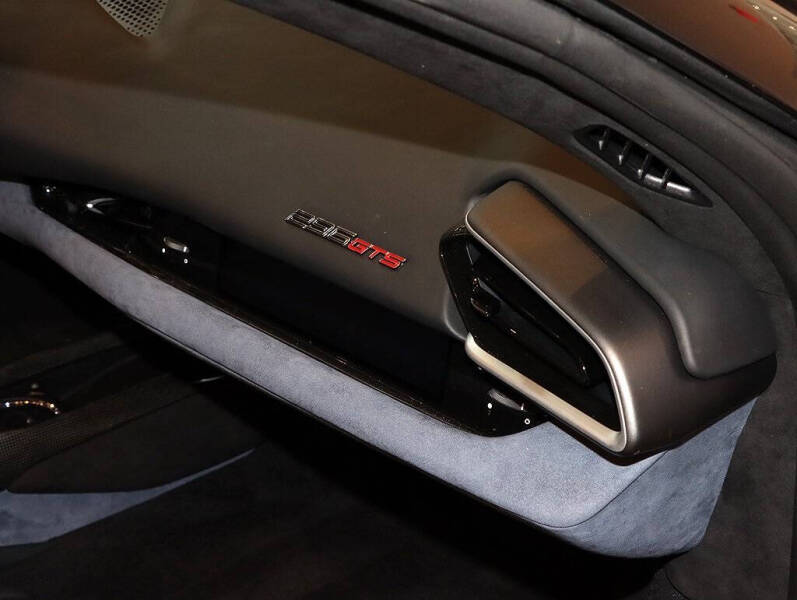 2025 Ferrari 296 GTS