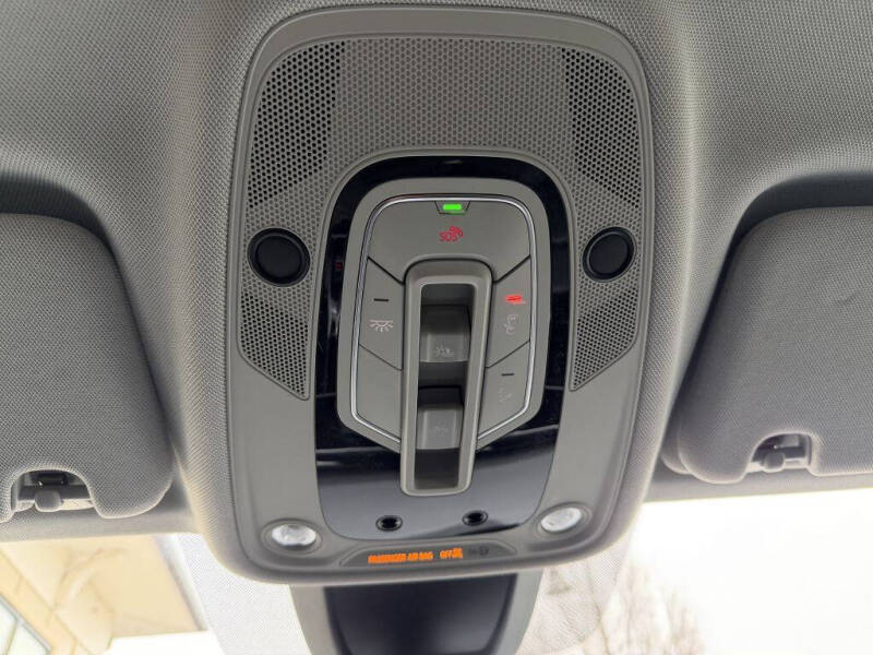 2022 Audi Q7 quattro Prestige 55 TFSI