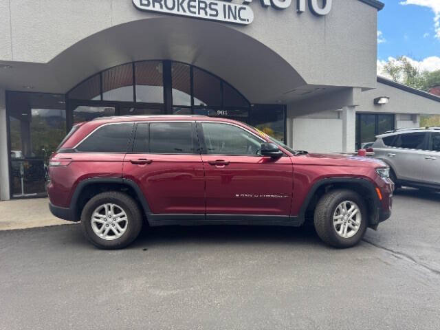 2023 Jeep Grand Cherokee Laredo