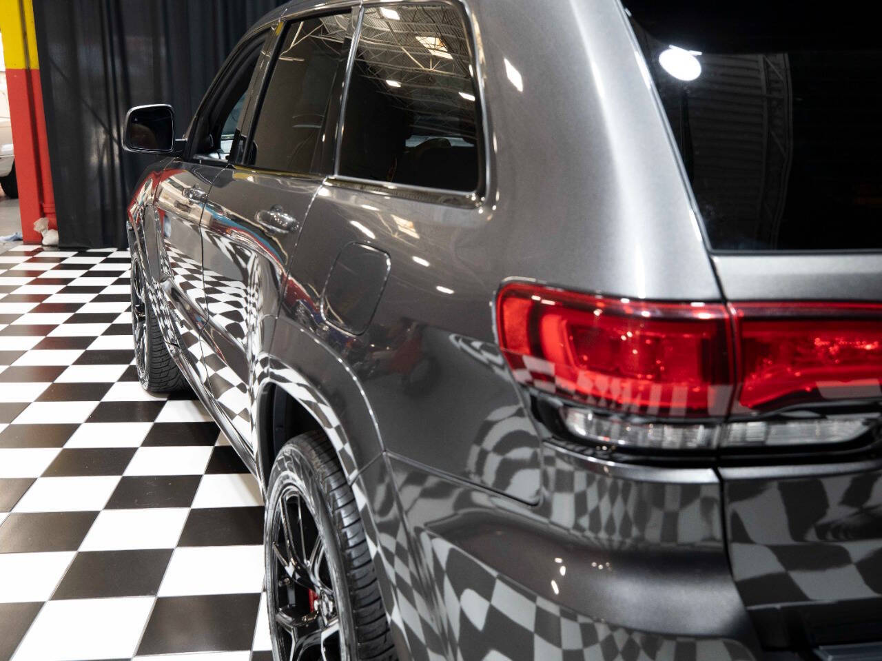 2019 Jeep Grand Cherokee 21