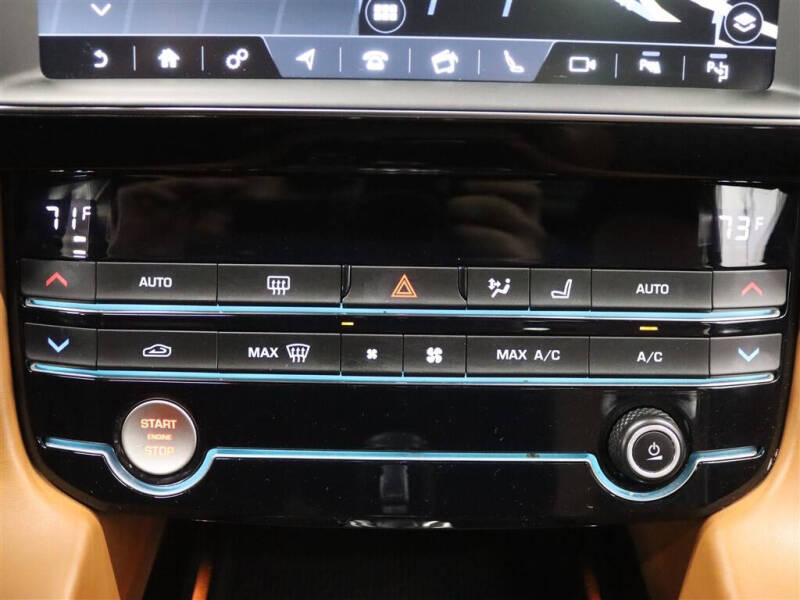 2020 Jaguar F-PACE SVR