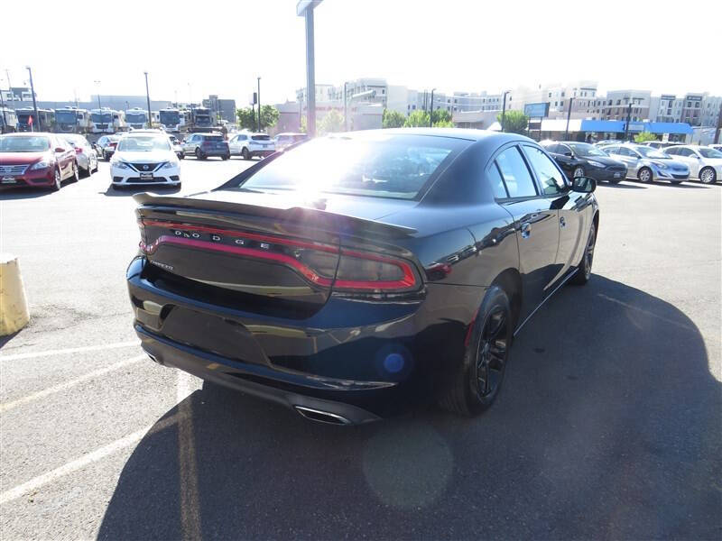 2015 Dodge Charger SE