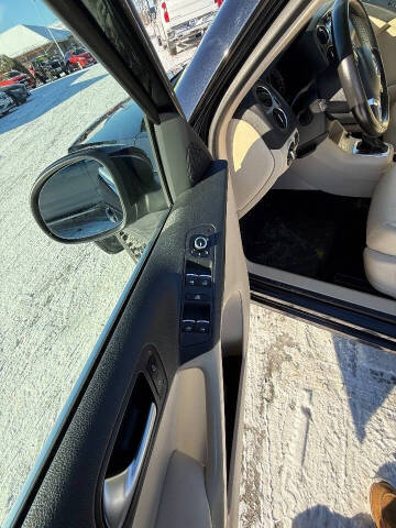 2014 Volkswagen Tiguan SE