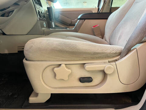 2007 Ford Explorer Sport Trac XLT