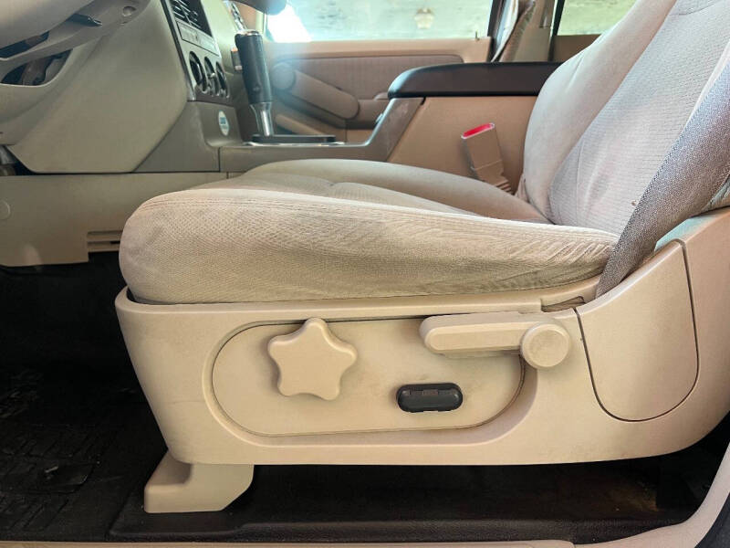 2007 Ford Explorer Sport Trac XLT