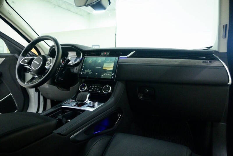 2023 Jaguar F-PACE P250 S