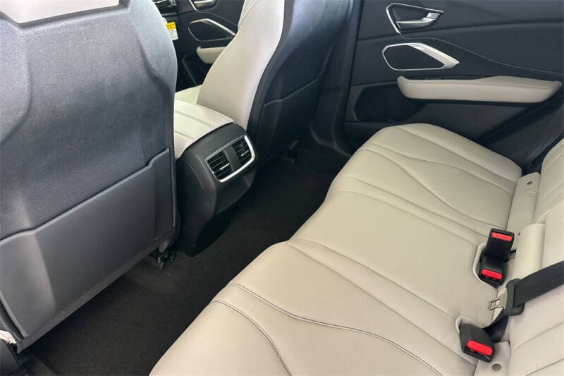 2026 Acura RDX SH-AWD