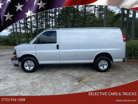 2021 GMC Savana for sale at SELECTIVE Cars & Trucks in Woodstock GA