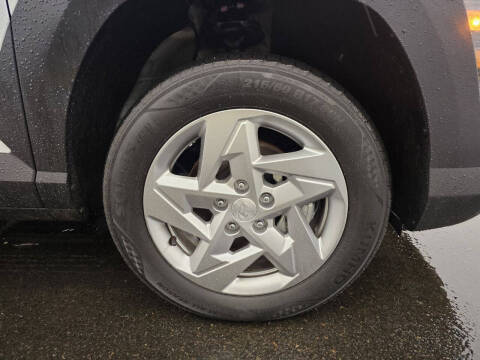 2024 Hyundai Kona SE