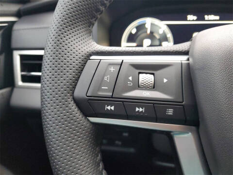 2025 Mitsubishi Outlander PHEV SE