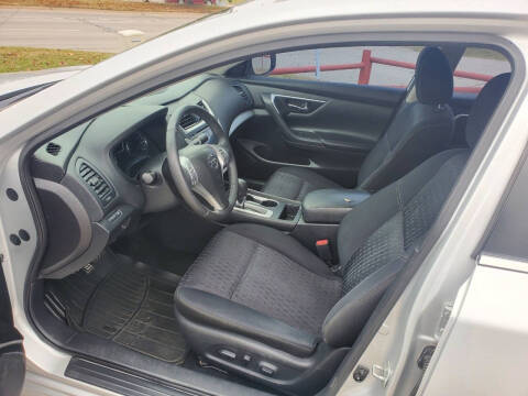 2017 Nissan Altima 2.5 SR