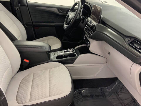 2023 Ford Escape Hybrid Active