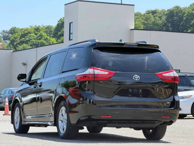 2018 Toyota Sienna