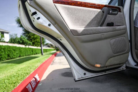 2000 Toyota Crown