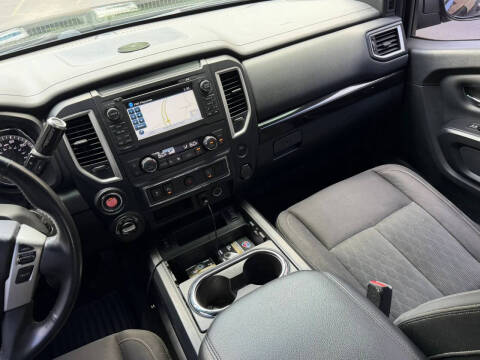 2018 Nissan Titan