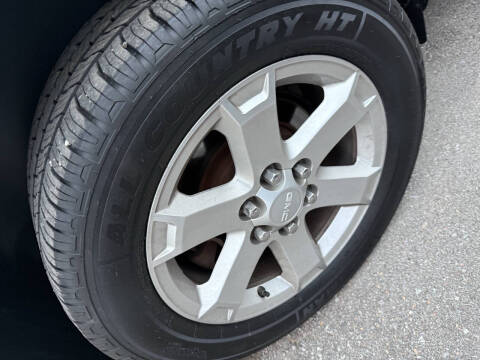 2016 GMC Acadia SLE-2