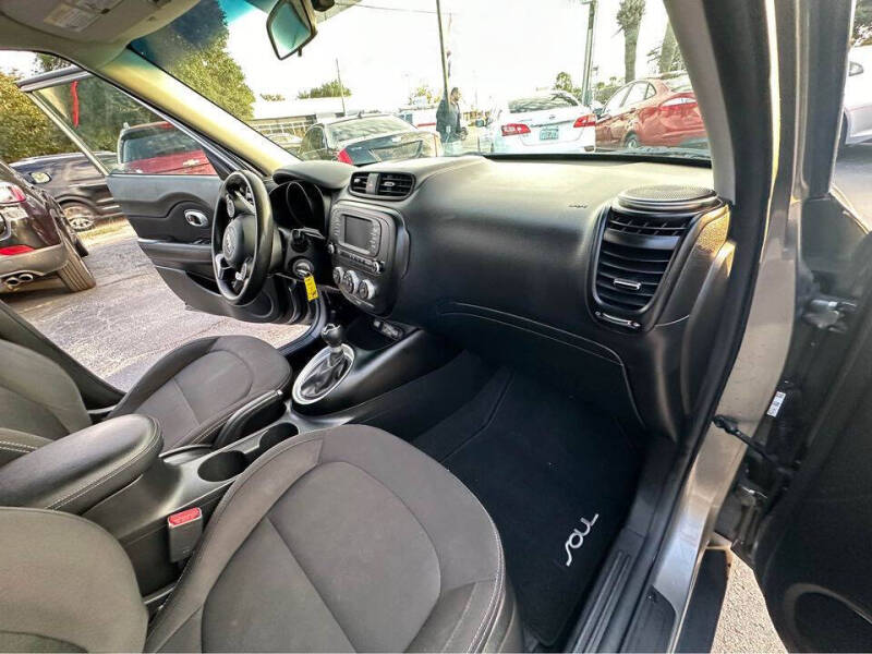 2018 Kia Soul Base photo 10