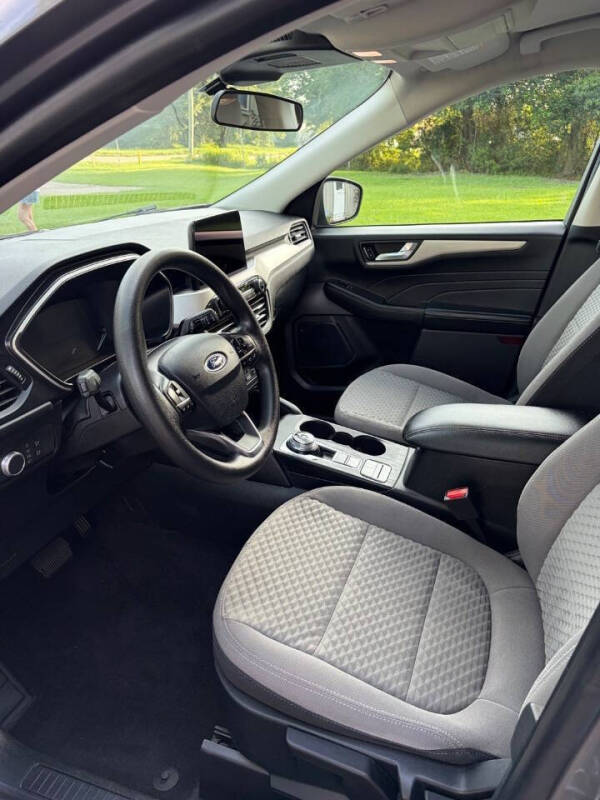 2021 Ford Escape SE
