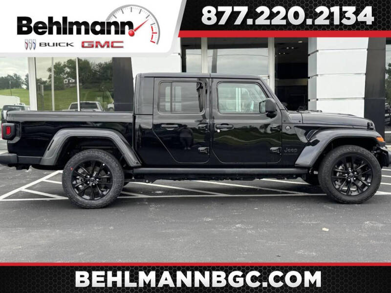 2025 Jeep Gladiator NightHawk