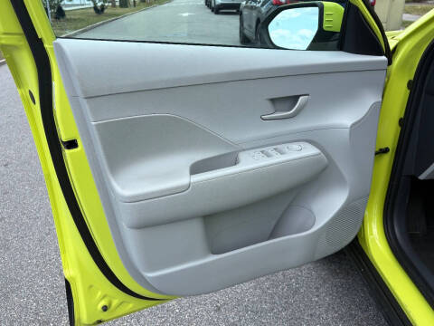2024 Hyundai Kona SEL