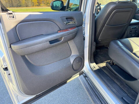 2013 Chevrolet Avalanche LT Black Diamond