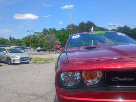 2014 Dodge Challenger SXT 100th Anniversary