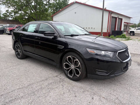 2017 Ford Taurus SHO