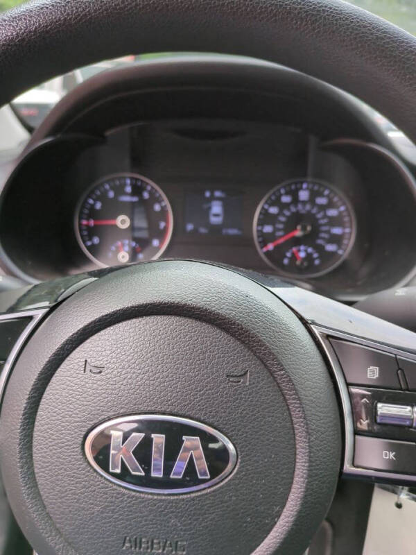 2021 Kia Forte LXS photo 10