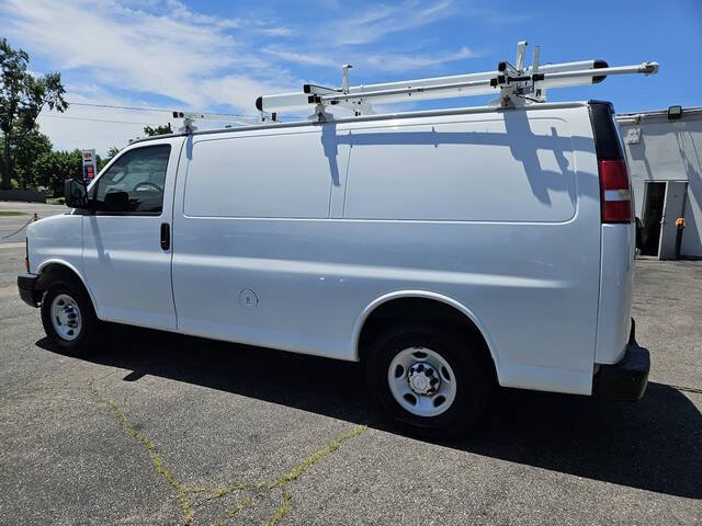 2016 Chevrolet Express 2500