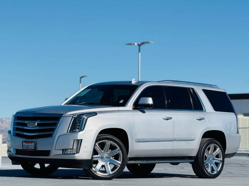 2019 Cadillac Escalade Luxury photo 10