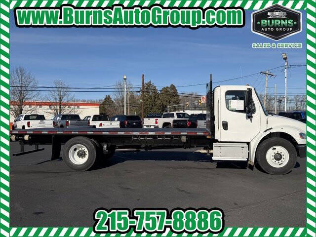 2023 Freightliner M2 106