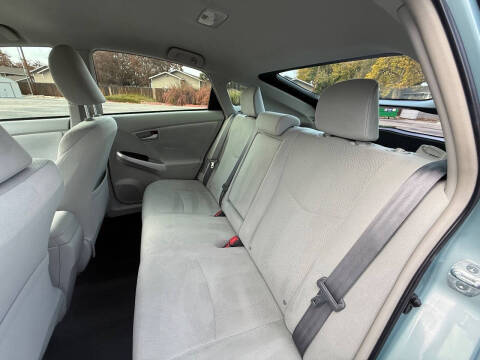 2015 Toyota Prius Two