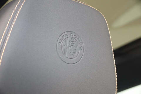 2024 Alfa Romeo Tonale Hybrid Ti