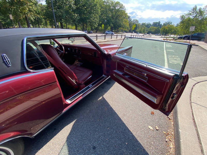 1971 Lincoln Continental