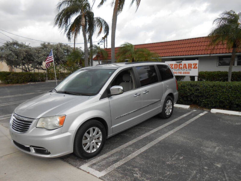 2012 Chrysler Town and Country for sale at Uzdcarz Inc. in Pompano Beach FL