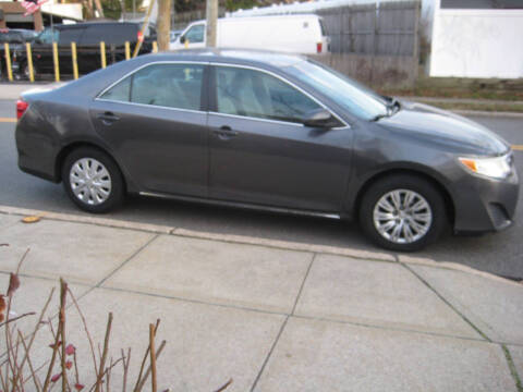 2012 Toyota Camry LE