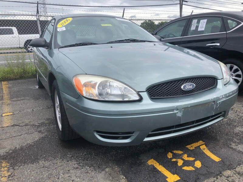 2006 Ford Taurus for sale at NE Autos Inc in Norton MA