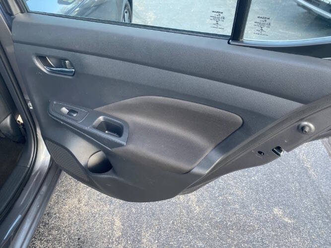 2021 Nissan Versa SV