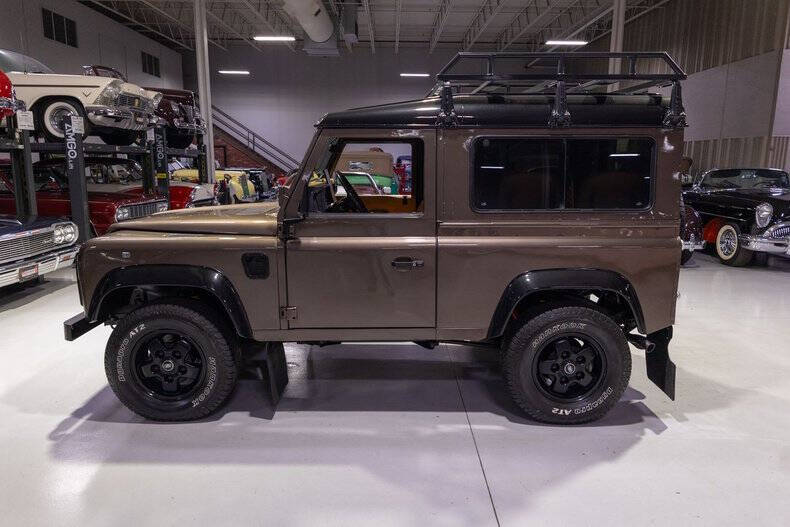 1987 Land Rover Defender