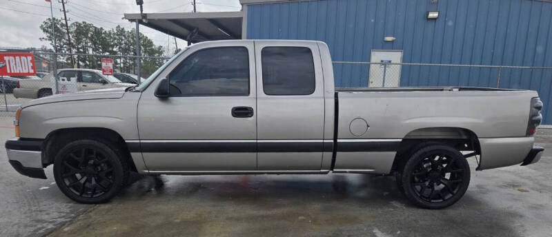 2003 Chevrolet Silverado 1500 LS photo 10