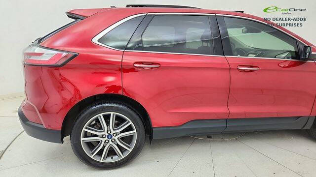 2020 Ford Edge Titanium