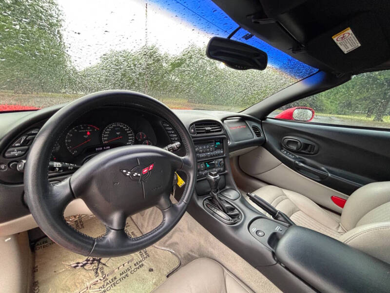 2004 Chevrolet Corvette